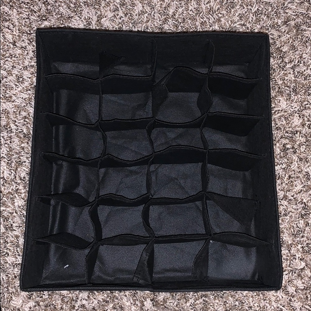 Drawer organizers - Picture 2 of 3